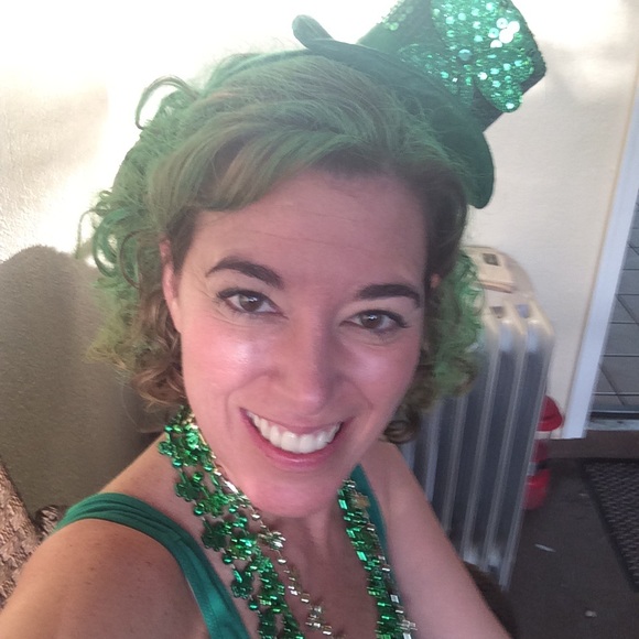 Meet your Posher, Molly - Picture 1 of 1